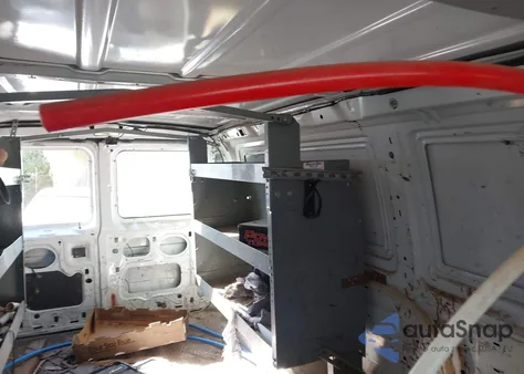 2005 Ford E-150 Commercial/Recreational z USA, uszkodzony, nr VIN 1FTRE14W35HB18761